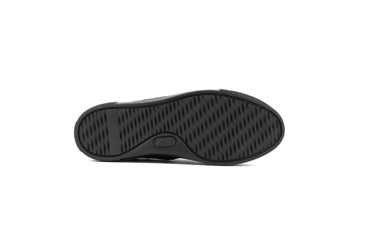 NERO (BLACK)